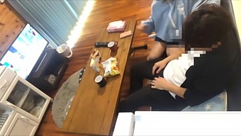 Blow Job And Raw Sex With A Slutty Girlfriend In A Cozy Cohabitation Life