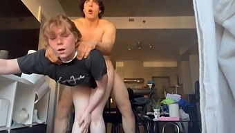 Exclusive Video Of A Muscular Man Fucking His Milf Neighbour In 60fps