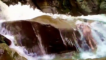 Lilyan'S Erotic Desire In The Water