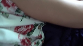 Nevlastní Máma Brianna Beach, Milf S Velkými Prsy, Musí Zůstat V Celibátu, A Proto Musí Mít Sex.